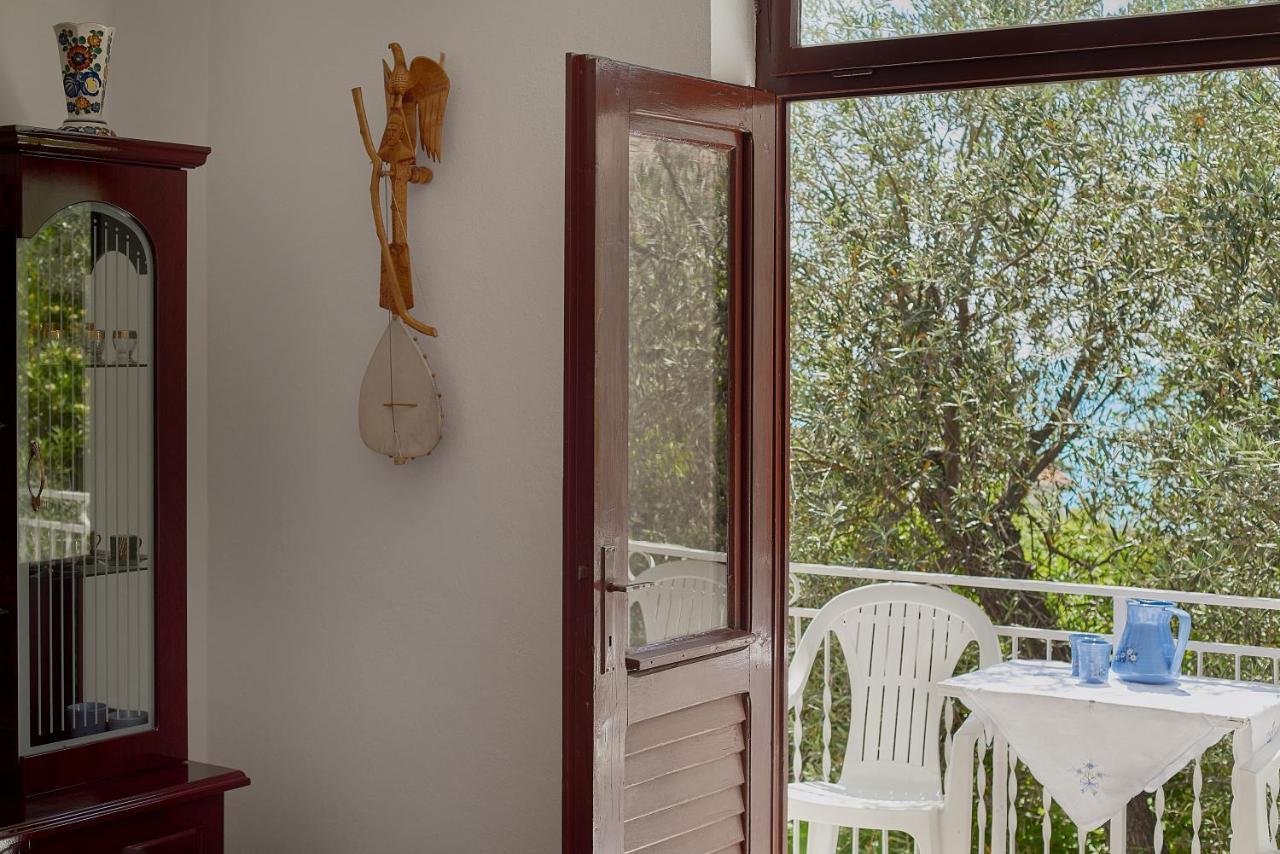 Apartmani Kuca U Maslinama Sveti Stefan Buitenkant foto